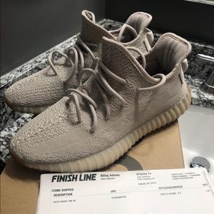 Adidas Yeezy sesame size 8 men